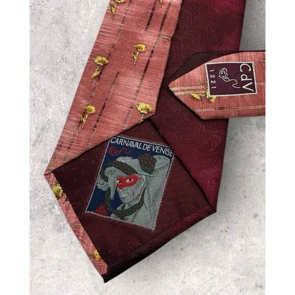 CARNAVAL DE VENISE Silk Tie ITALY Burgundy Salmon Floral Logo W:4" EUC - Picture 5 of 6